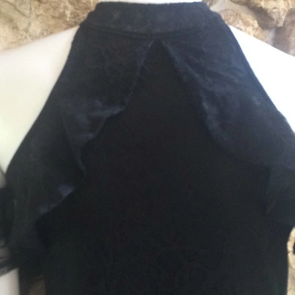 Express Off Shoulder Lace Black Dress High Neck Plunging Neck Women's Size XS - Picture 5 of 8